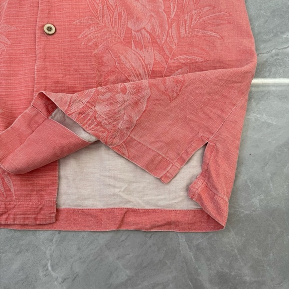 Men’s Tommy Bahama Floral Kamari Border Silk Camp Short Sleeve Shirt Medium - Picture 6 of 16